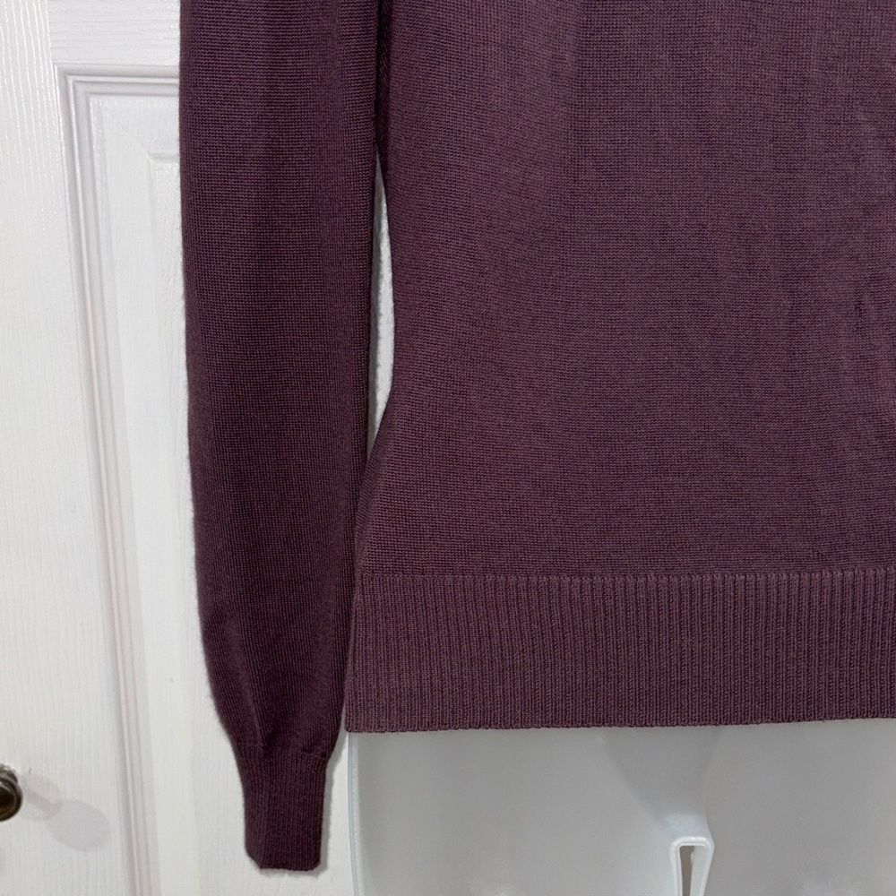 Authentic Celine 100% Cashmere V-Neck lavender Sweater Size Small - Picture 14 of 17